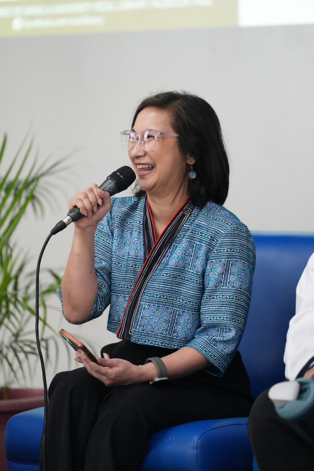 Dr. Gina Hechanova-Alampay discusses resonance and the power of stories
